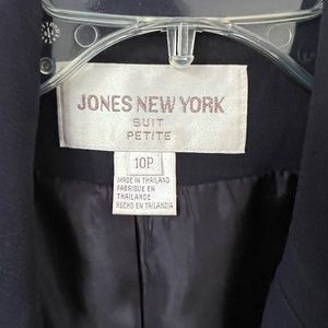 Women’s suit with skirt and jacket included